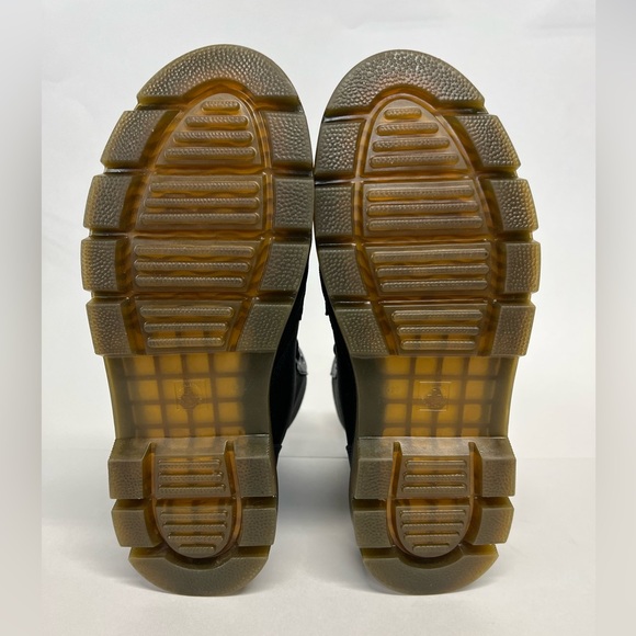 Dr. Martens Combs Poly Casual Boot - Picture 5 of 5